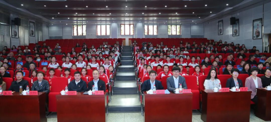 我校与通州区共同举办“赓续红色血脉 弘扬抗战精神”大中小学生同上一堂思政课活动
